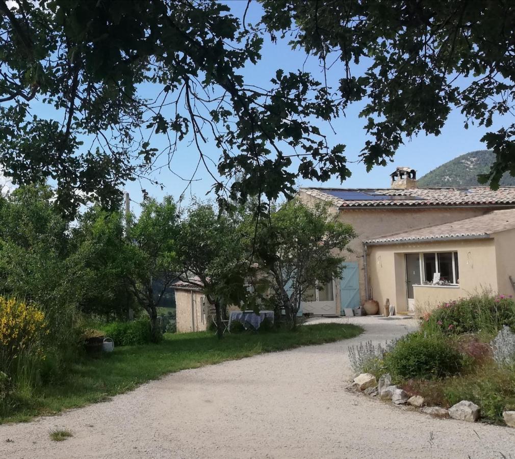 La Farigoule Villa Montbrun-les-Bains Exterior foto